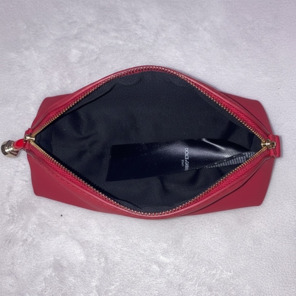 Dolce & Gabbana Beauty pouch NWOT - Picture 5 of 6